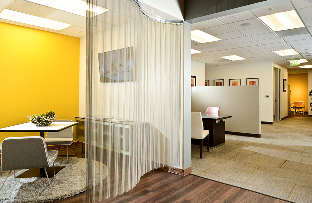 Santana Row Leasing Center-4