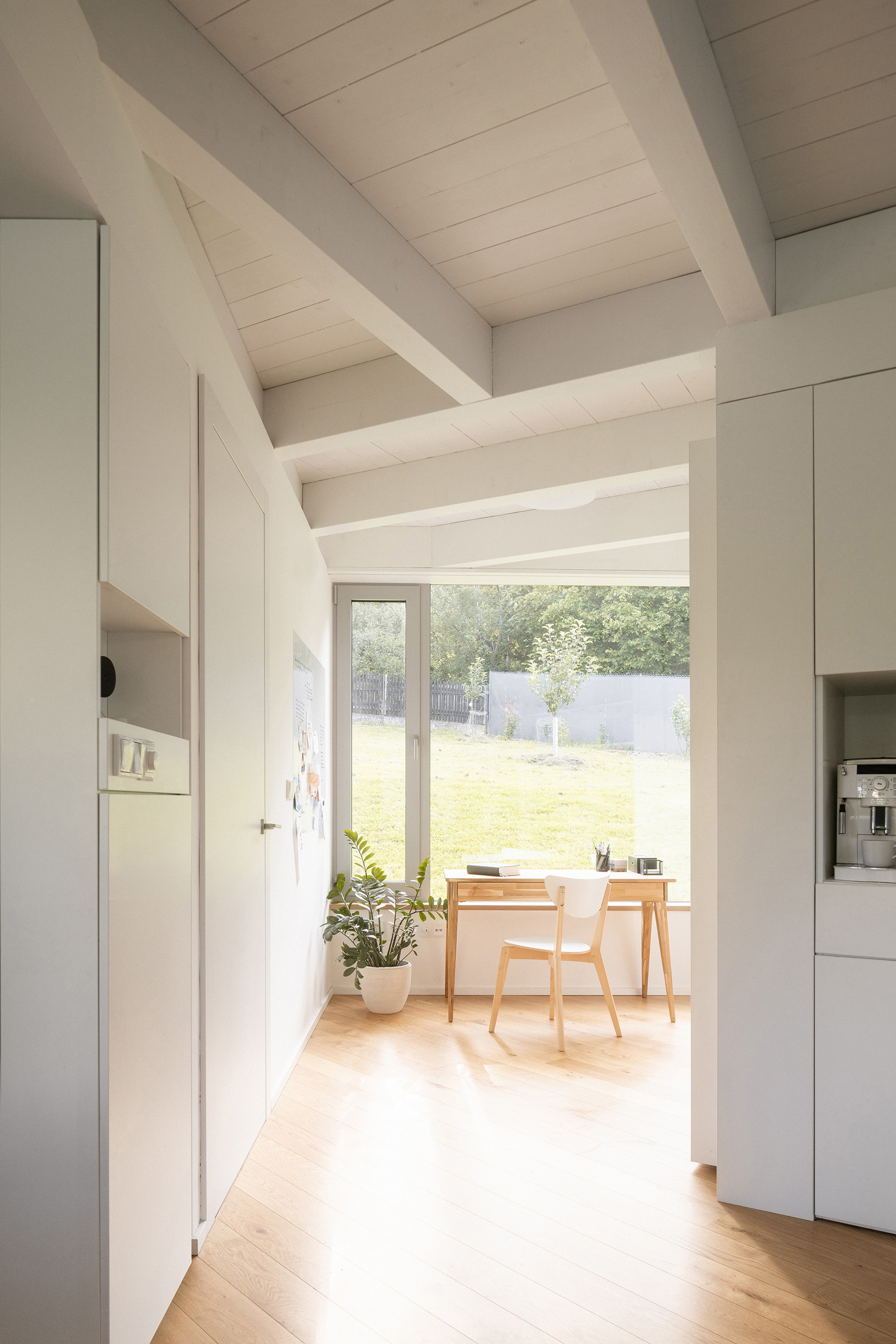 森林边缘的房子丨Papundekl Architects-28