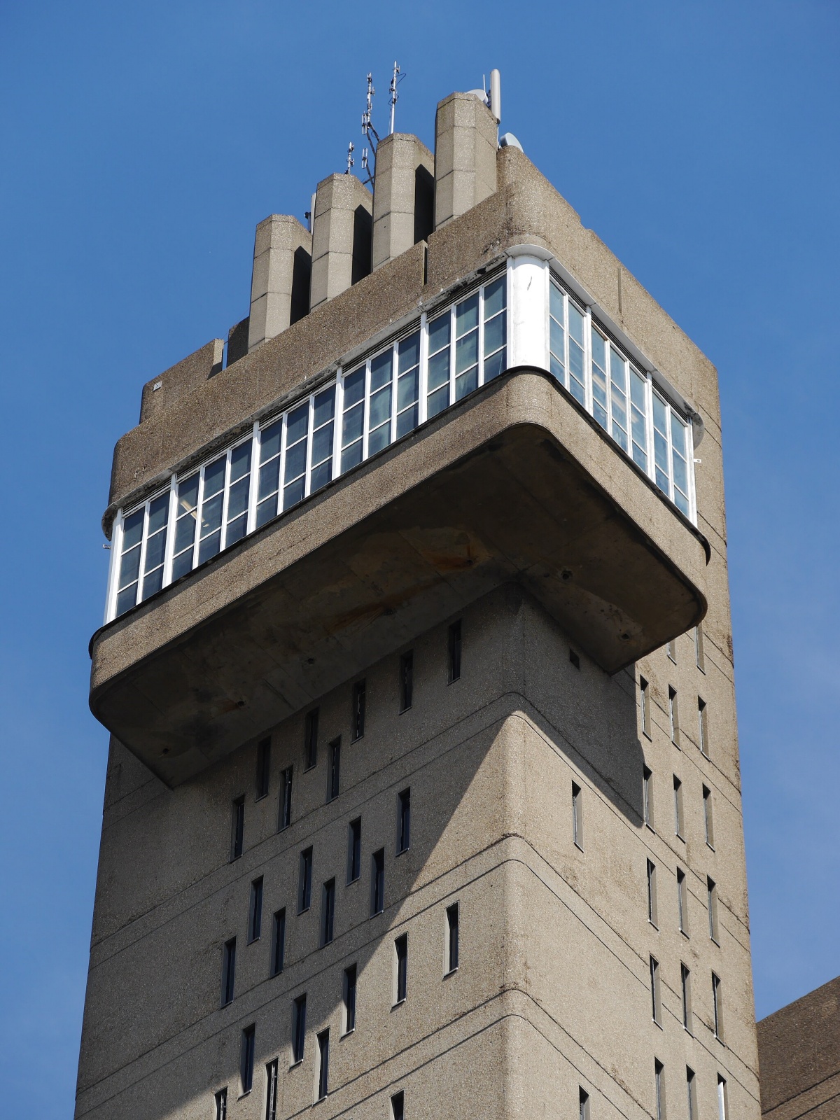 丨匈牙利建筑师Ernő Goldfinger-27