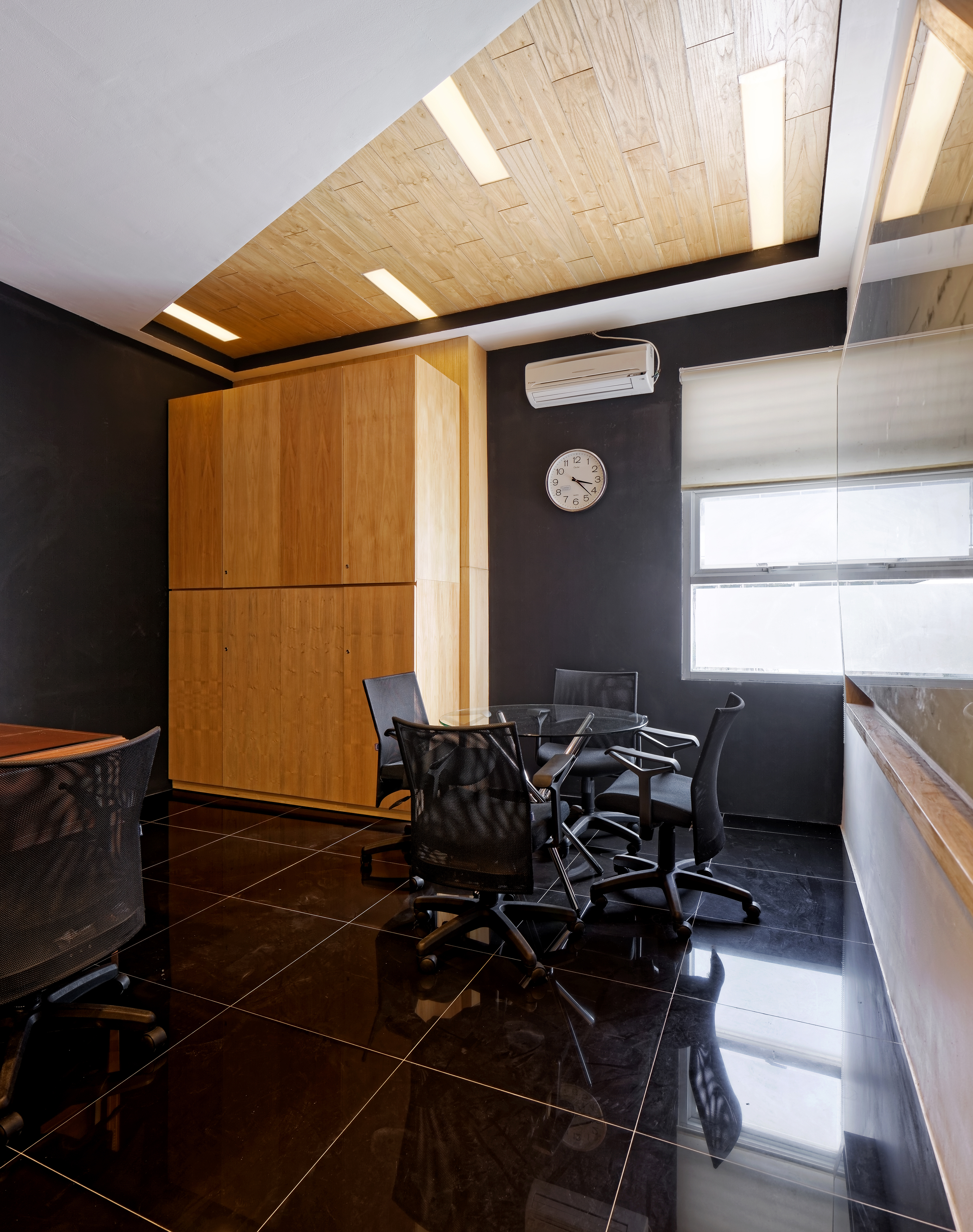 红韵南雅|OMG 印尼办公室设计-26