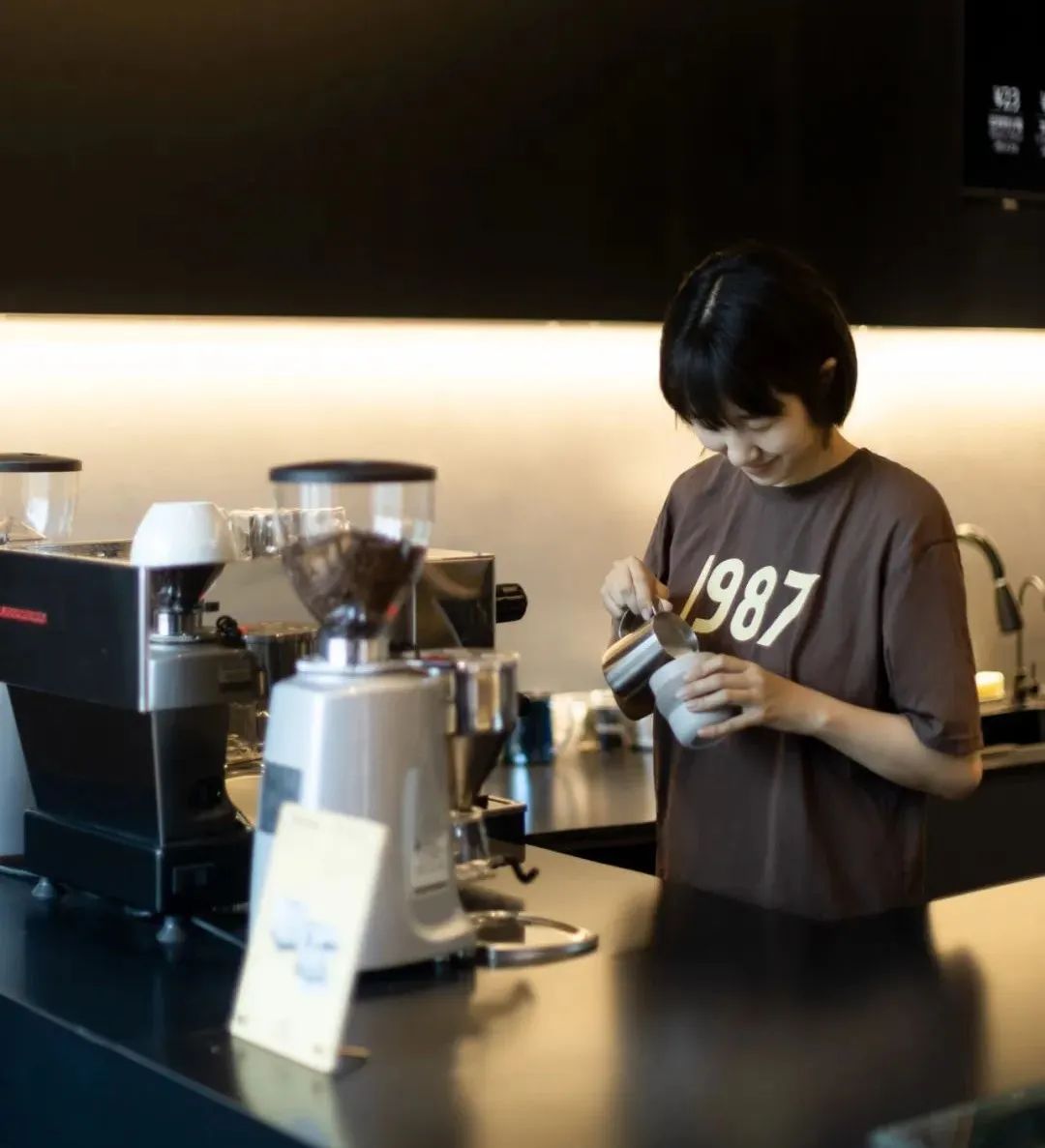 内蒙古包头 WATER COFFEE 设计丨乙仓空间设计-29