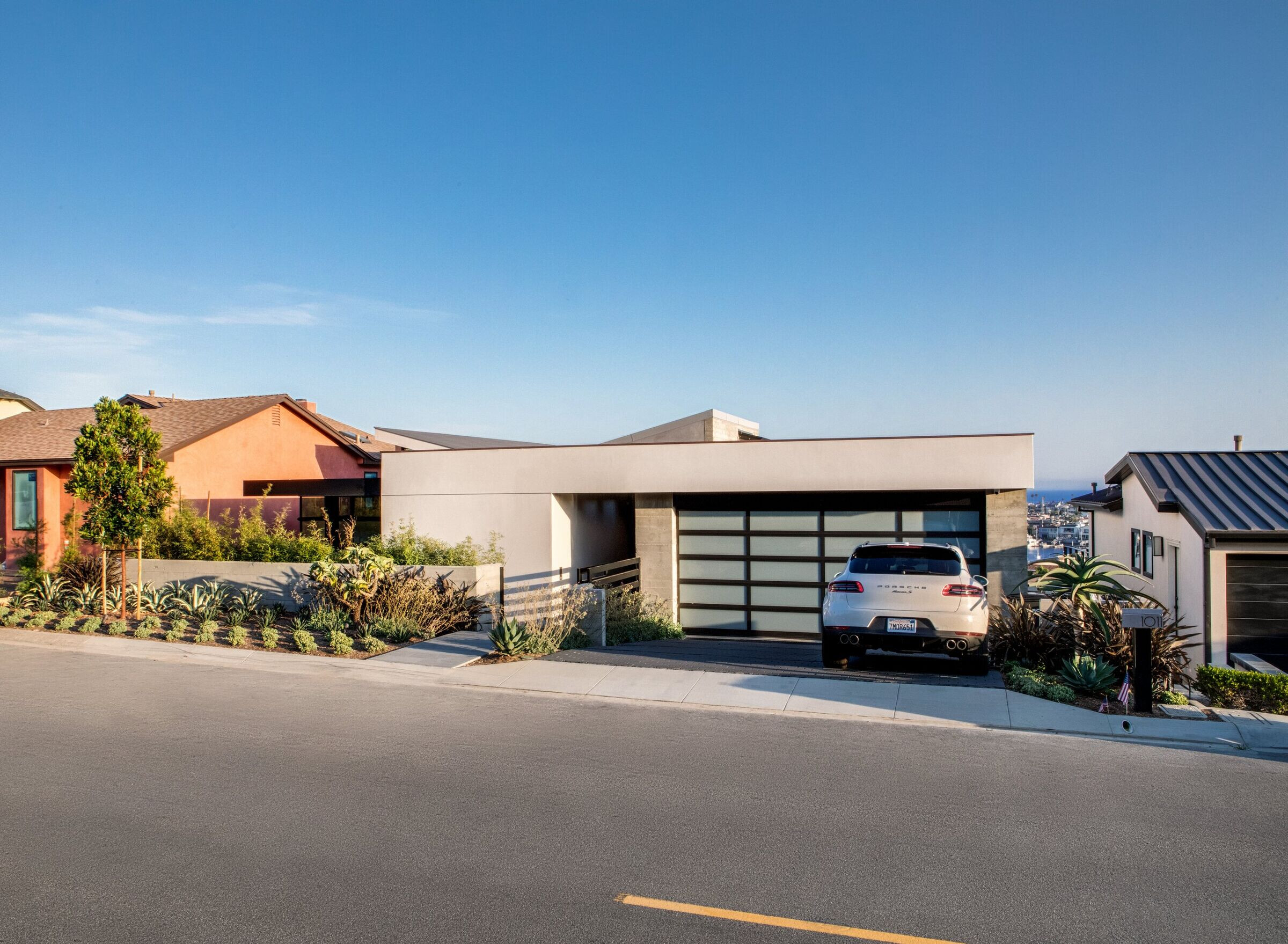 加州海滨空巢夫妇的现代静谧居所-15