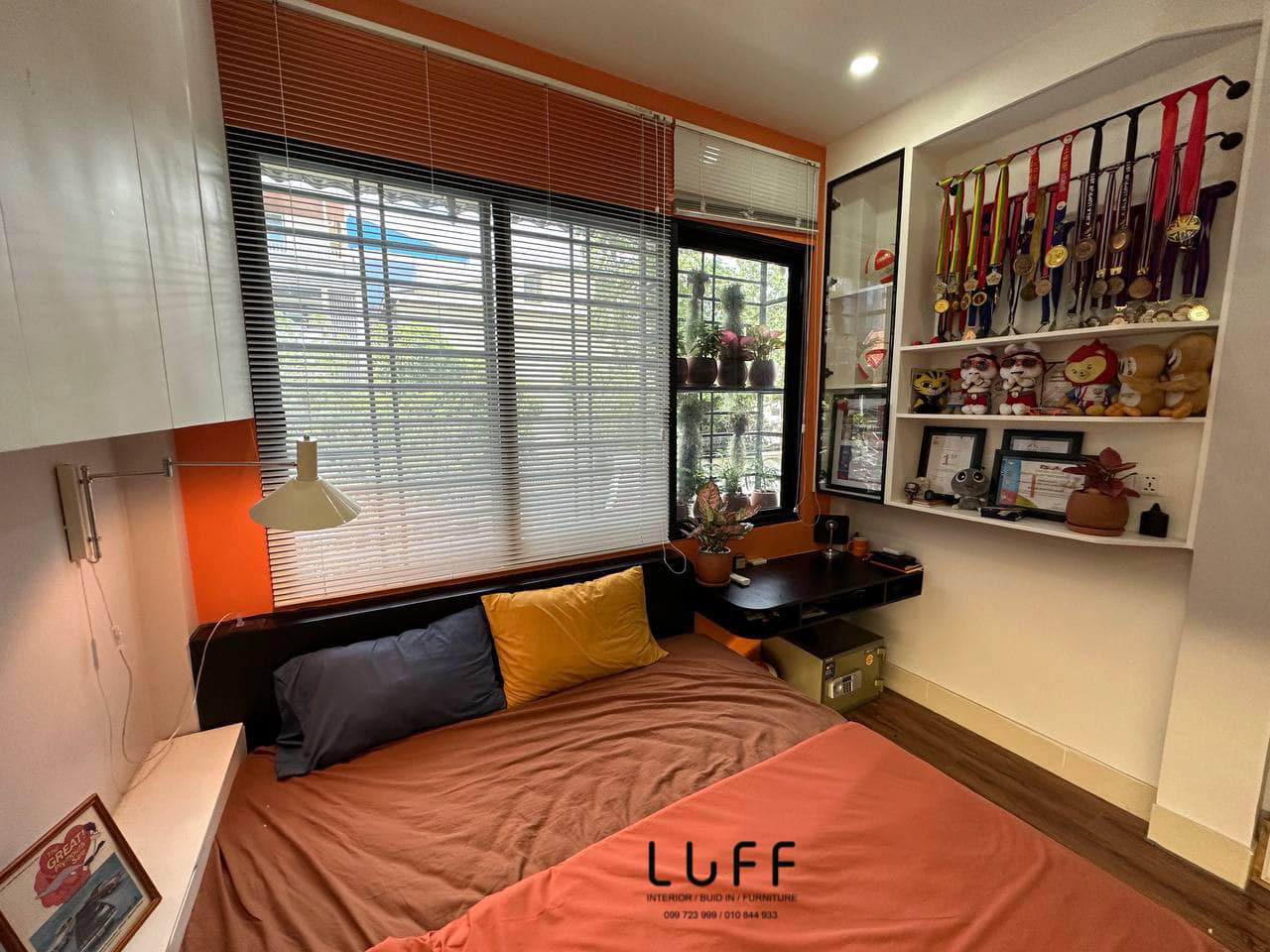 Tiny Bedroom with full furniture-5