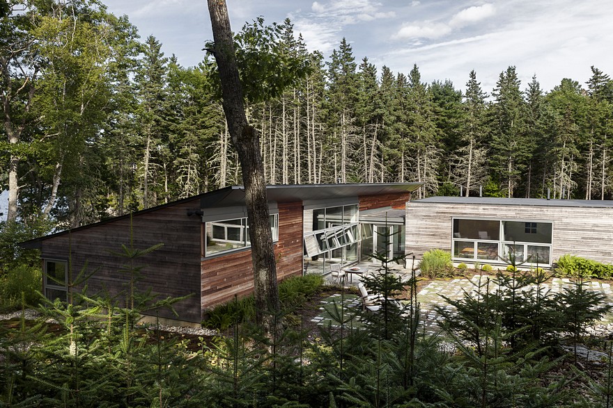 Maine Contemporary Retreat in a Scenic Cove Surrounding by a Dense Forest-1