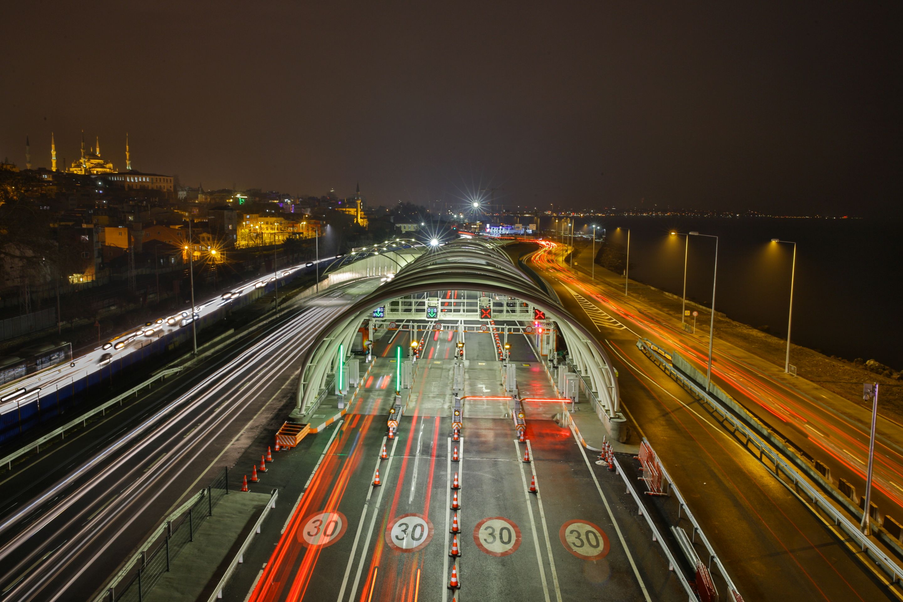 eurasia tunnel igate toll plaza structure and architectural lighting-19