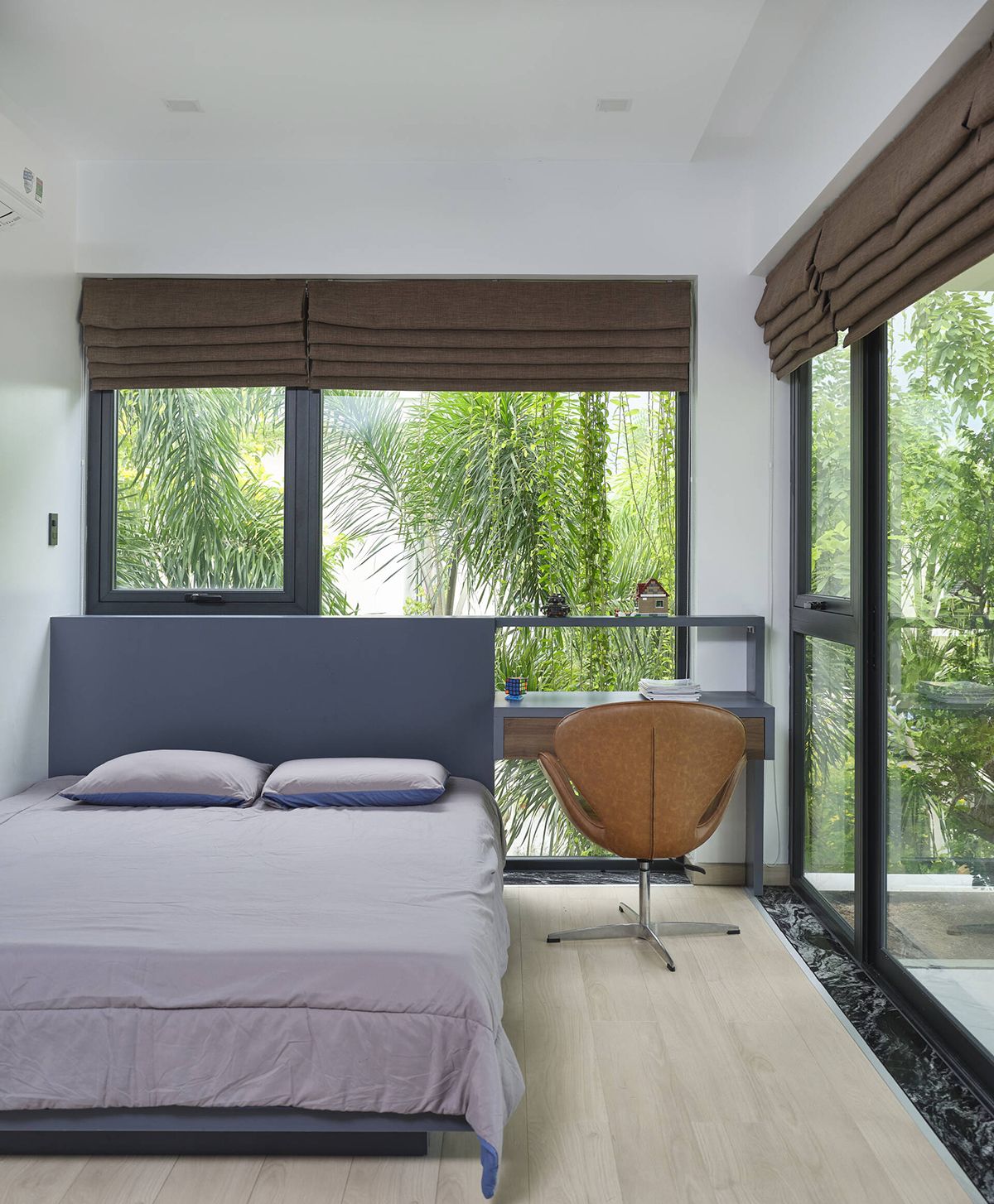 绿意盎然的三层别墅 | 和谐自然的生活空间-12