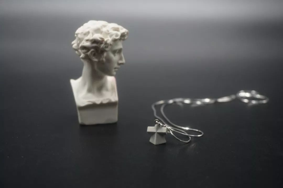 素描写意,混凝土吊坠诠释生活美学-0