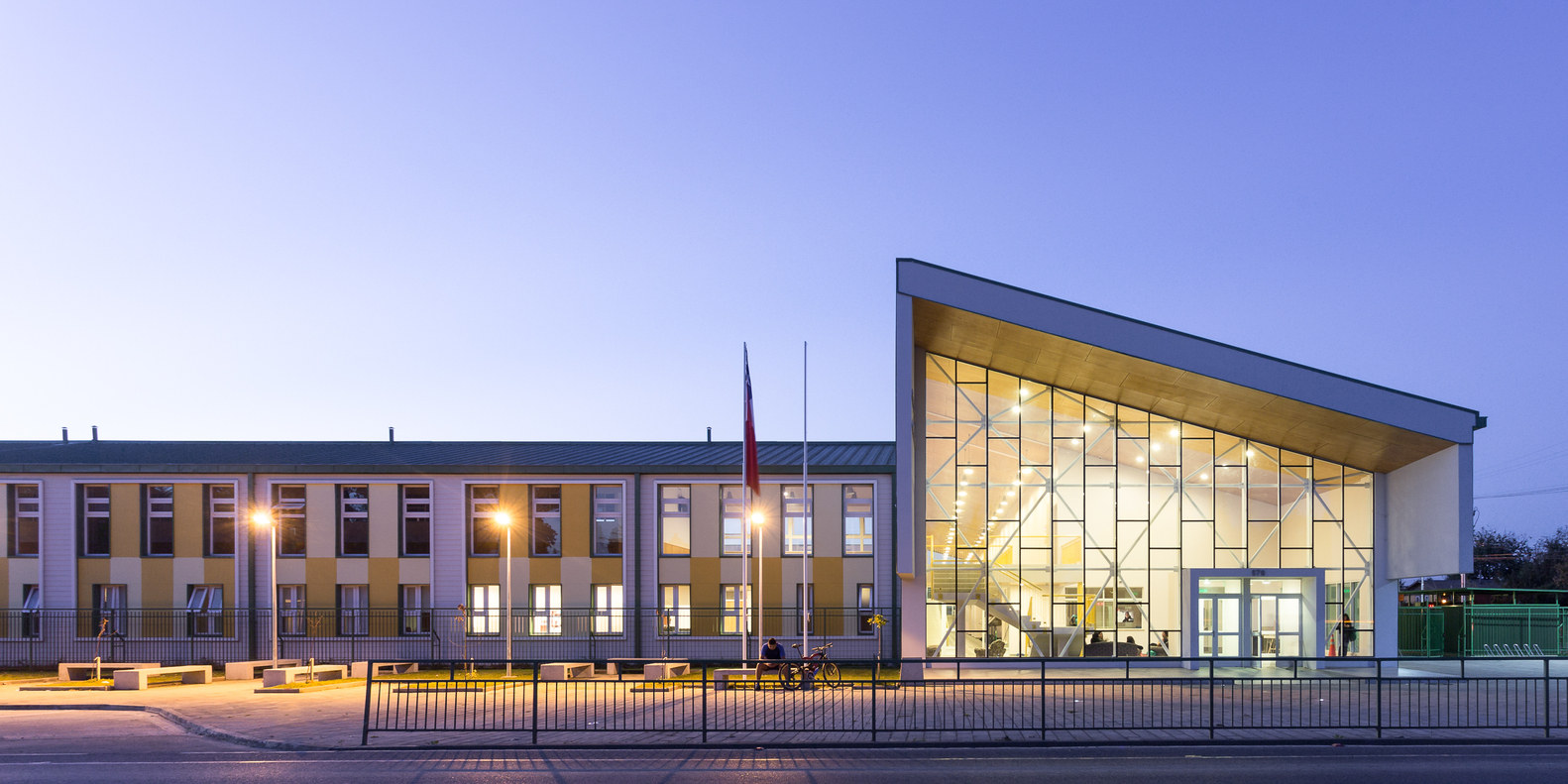 绿意盎然的文化艺术传播学校-22