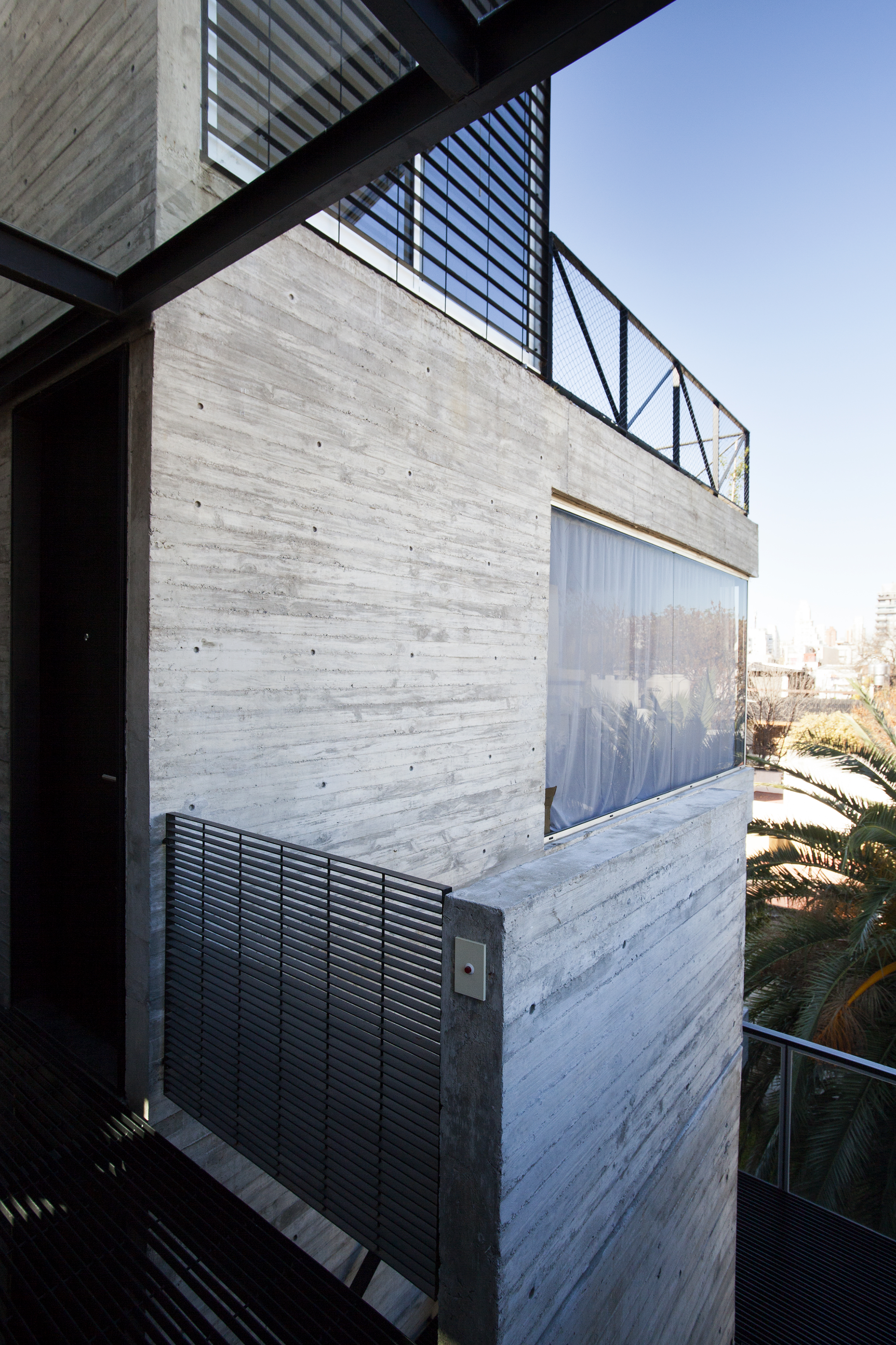 CS 大楼 | 突破常规的混凝土住宅设计-18