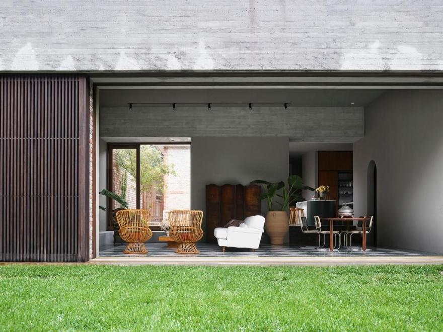 花园别墅;花园洋房;花园小屋(如果结合宽泛语境,Garden House可宽泛理解为与花园相关的房屋,三种表述较为常见 ,为满足结果唯一的要求,选有一定通用性的 :)花园别墅 丨Arent&Pyke,Polly Harbison Design-34