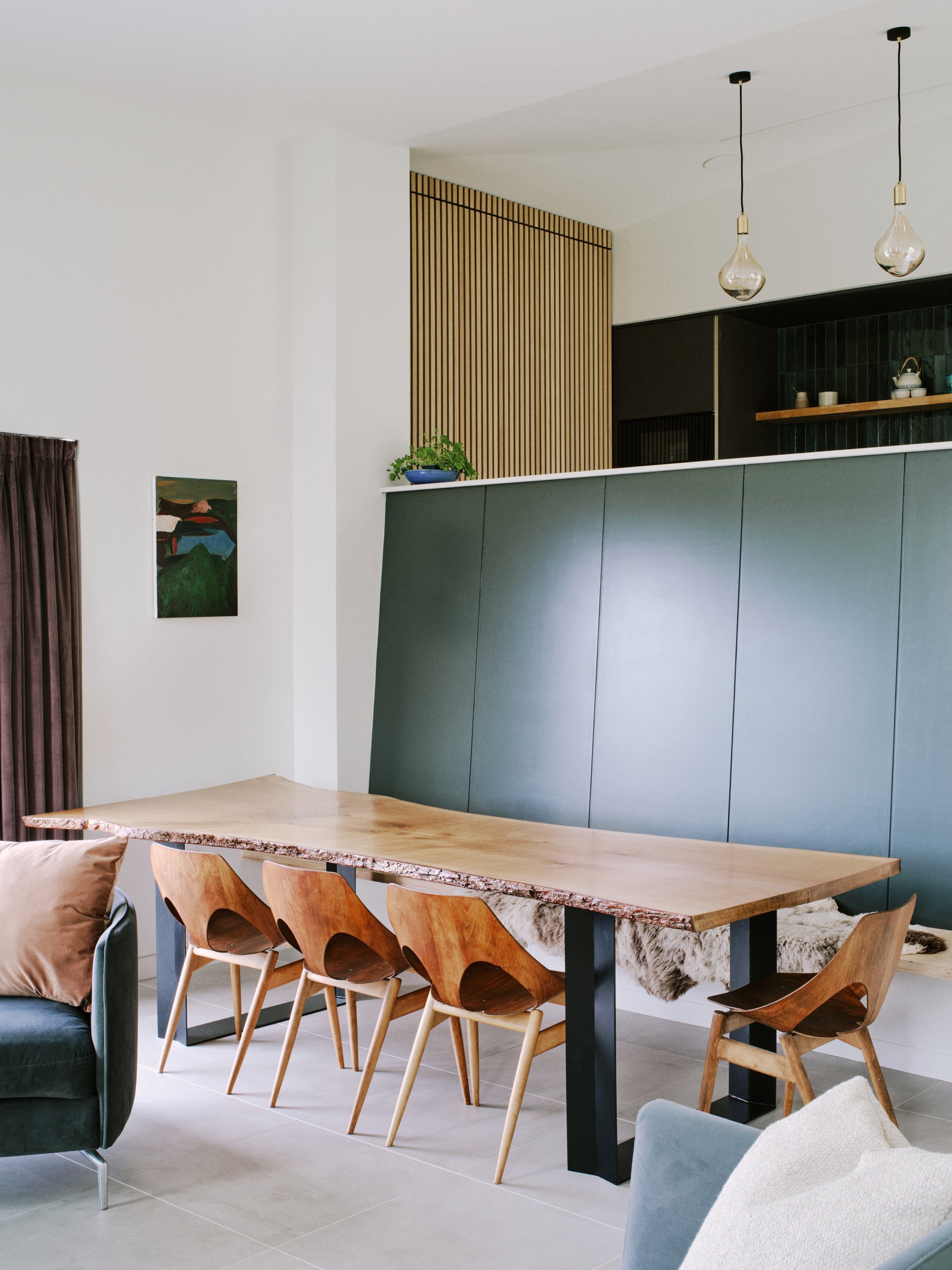 一间办公室和两所房子丨英国因弗内斯丨Loader Monteith-44