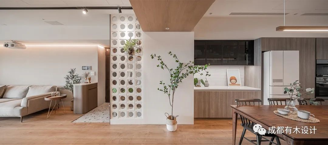 原木温润现代简约景观宅丨思锐-10