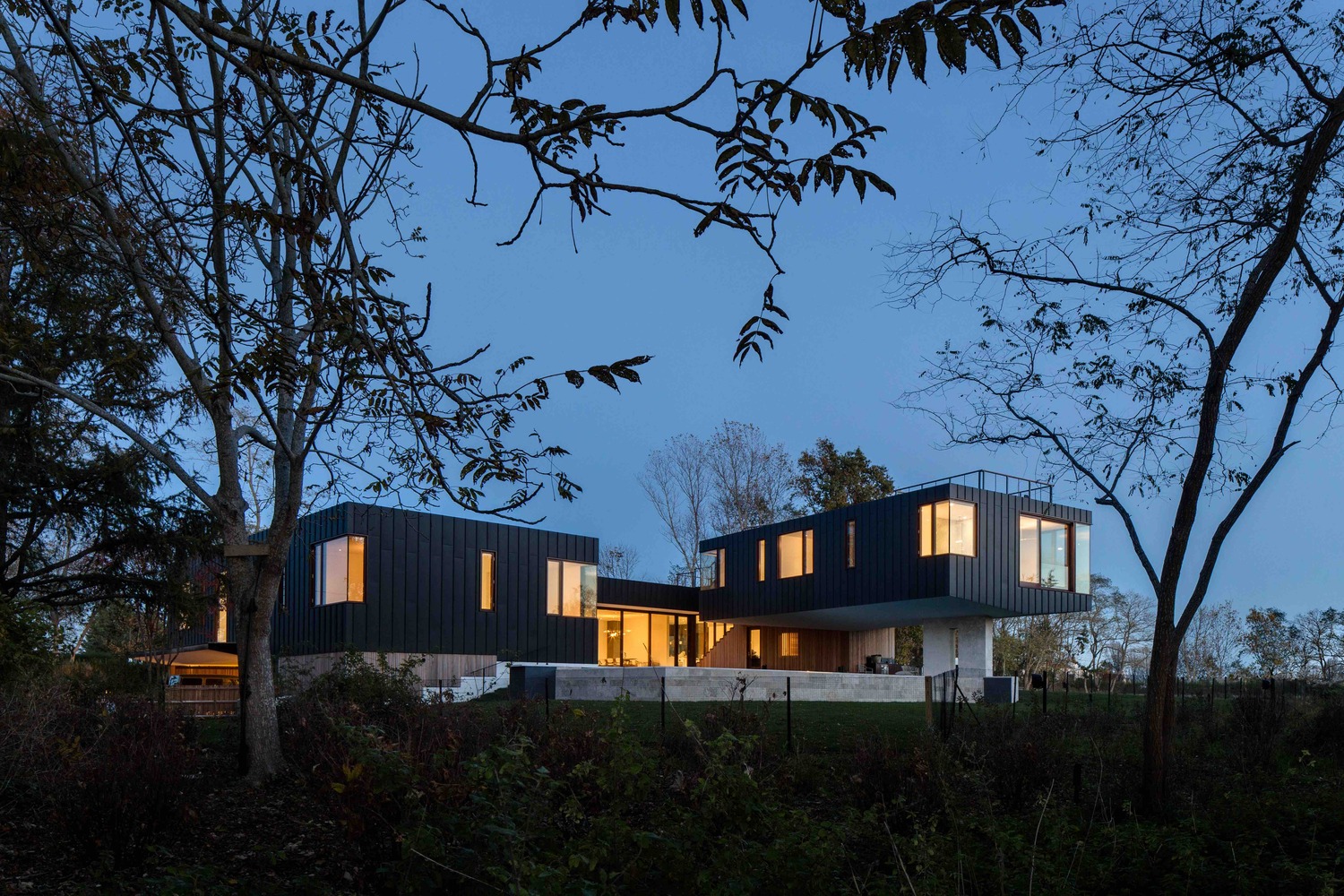 洪水区上的高端海景别墅-26