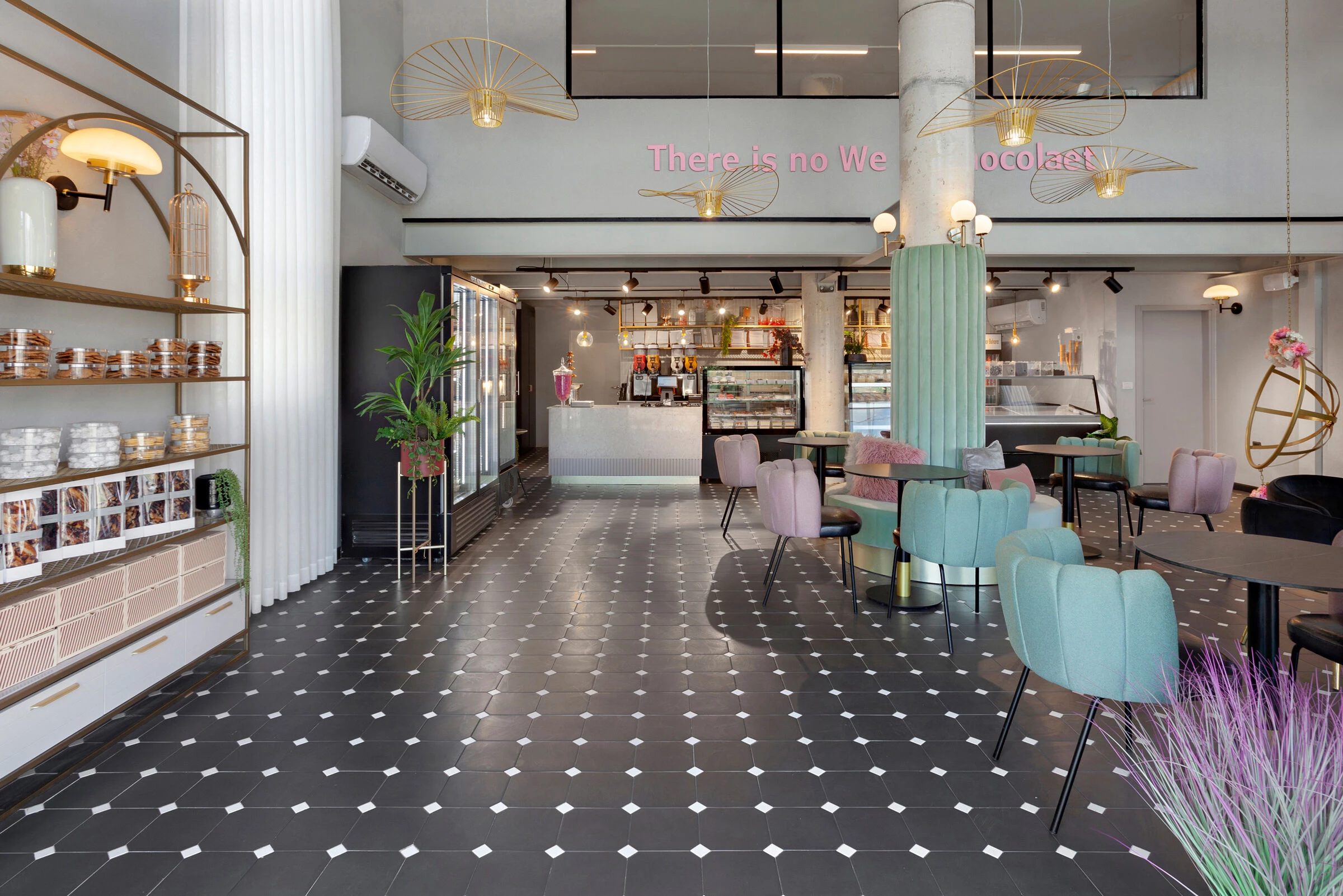 精品糖果店丨Dana Shaked-15