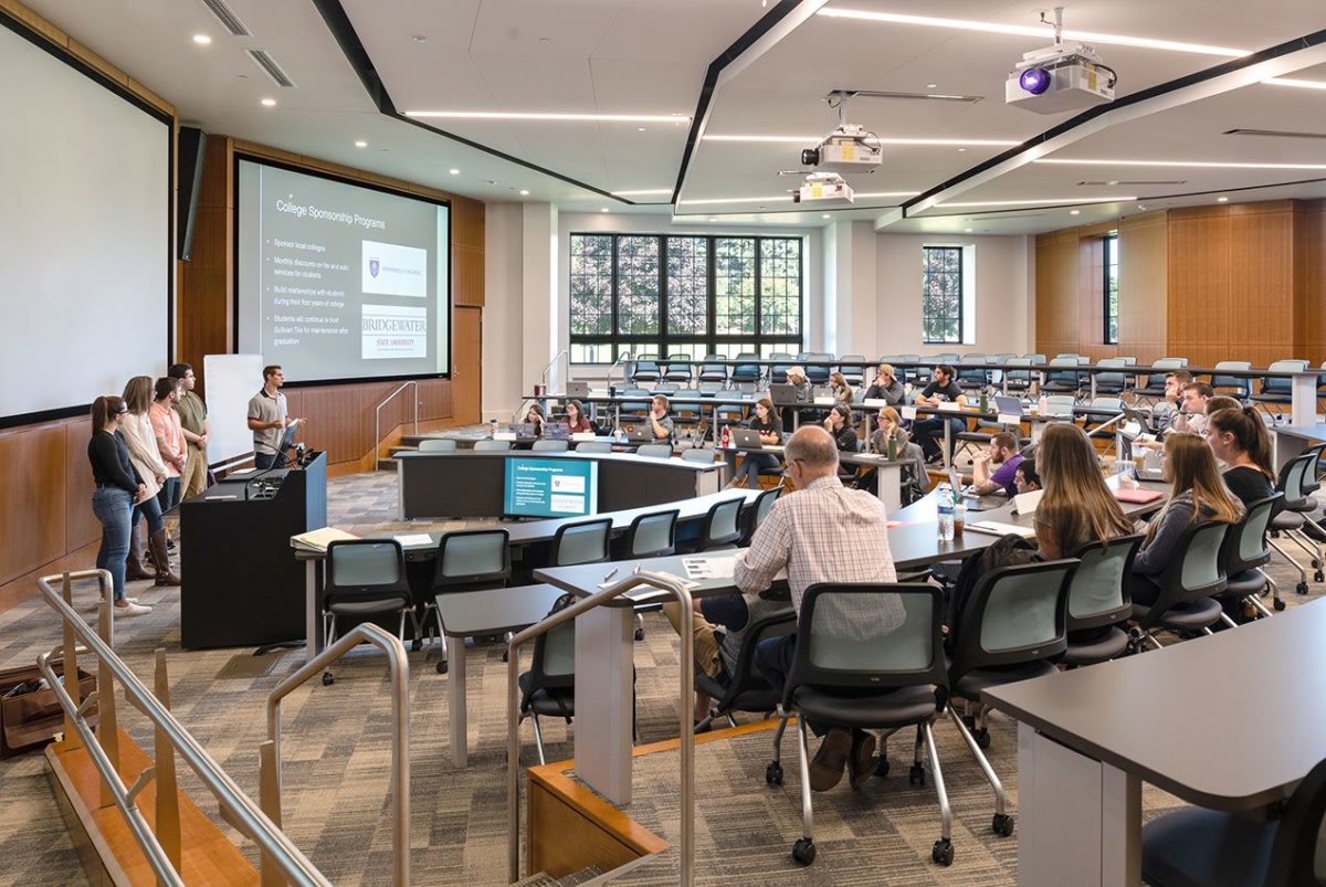 麻省 Stonehill College 商学教学楼丨美国丨The SLAM Collaborative-16