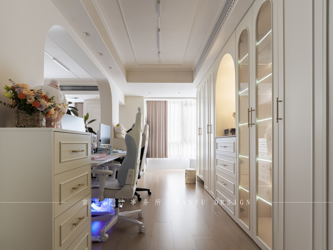 言昱DESIGN|160平老房蜕变游戏宅的浪漫满屋：有你有热爱，便是温柔时光-35