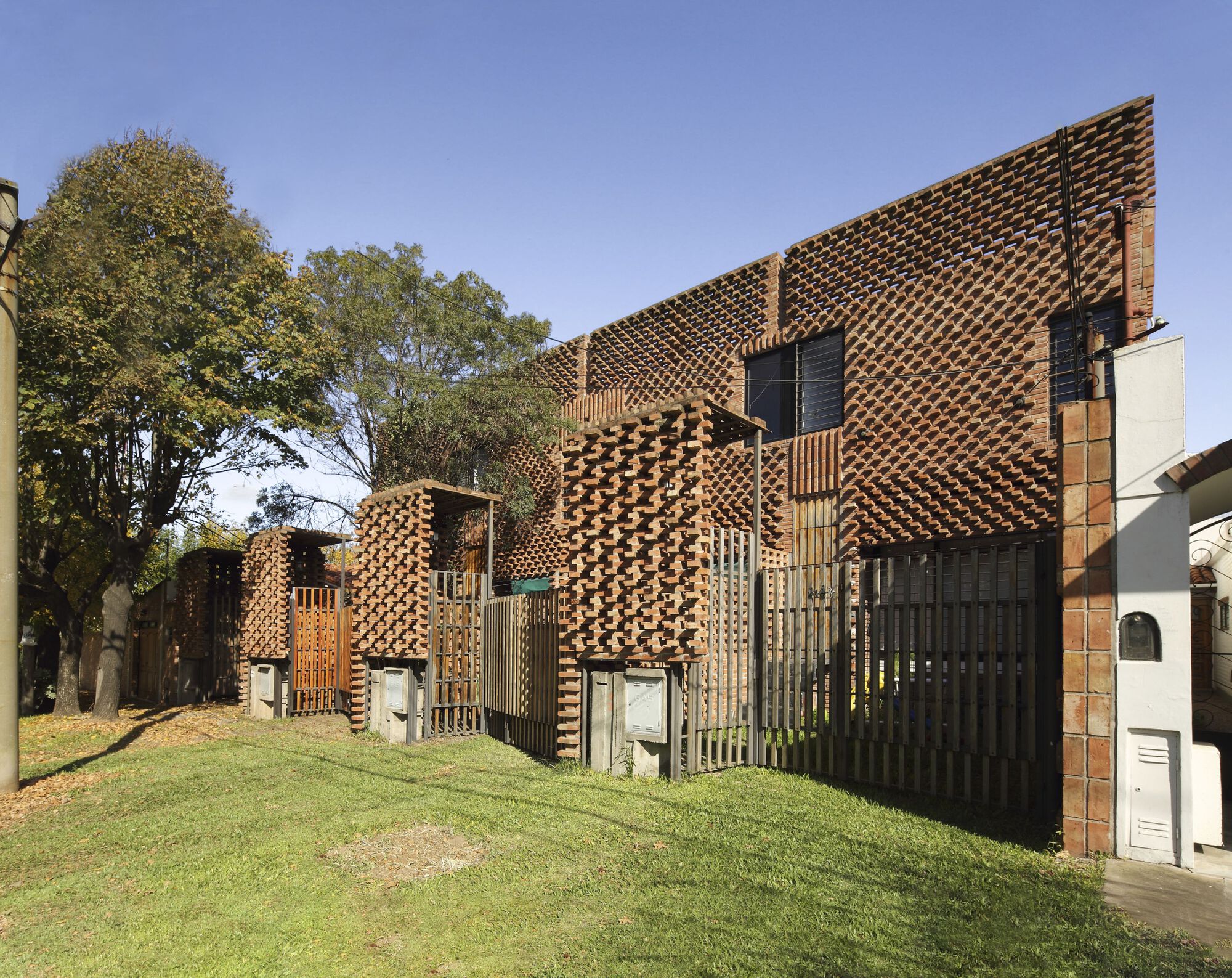 4 栋带前院的住宅丨阿根廷-39