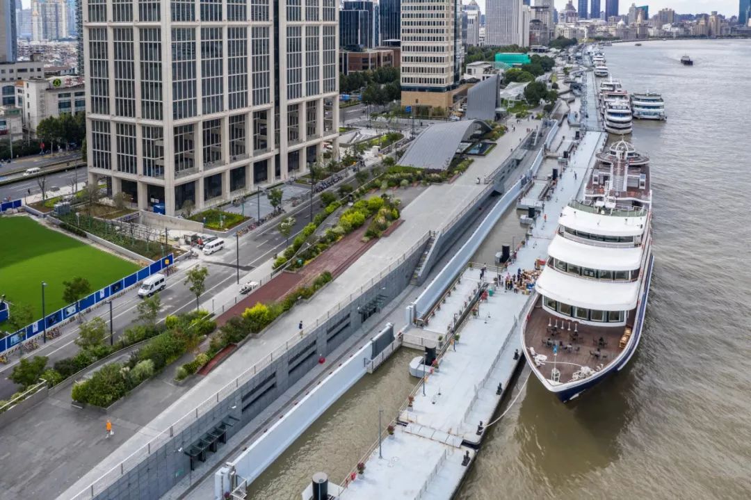 上海外滩公共景观改造设计 | 城市空间回归市民-28