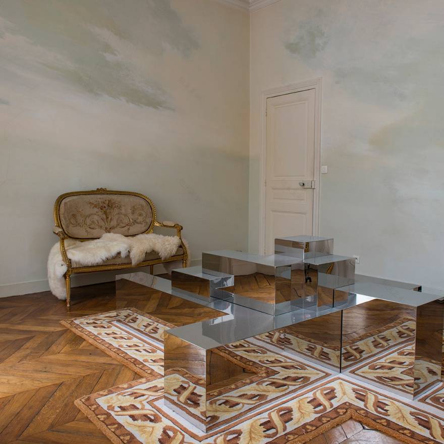 巴黎艺术家公寓 | 古典与创新的完美融合-0