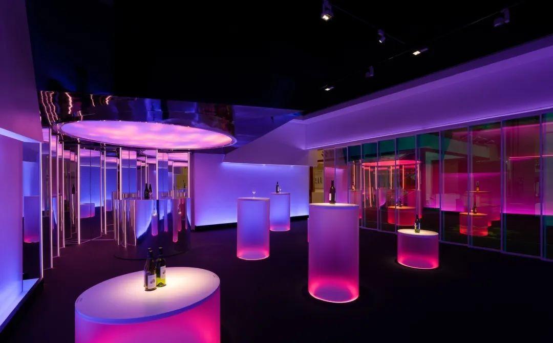 亚洲最大灯光展官方体验馆丨关永权,Oft Interiors-13