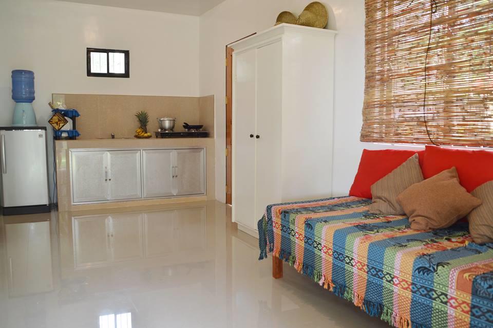 黄色小房子设计案例-18