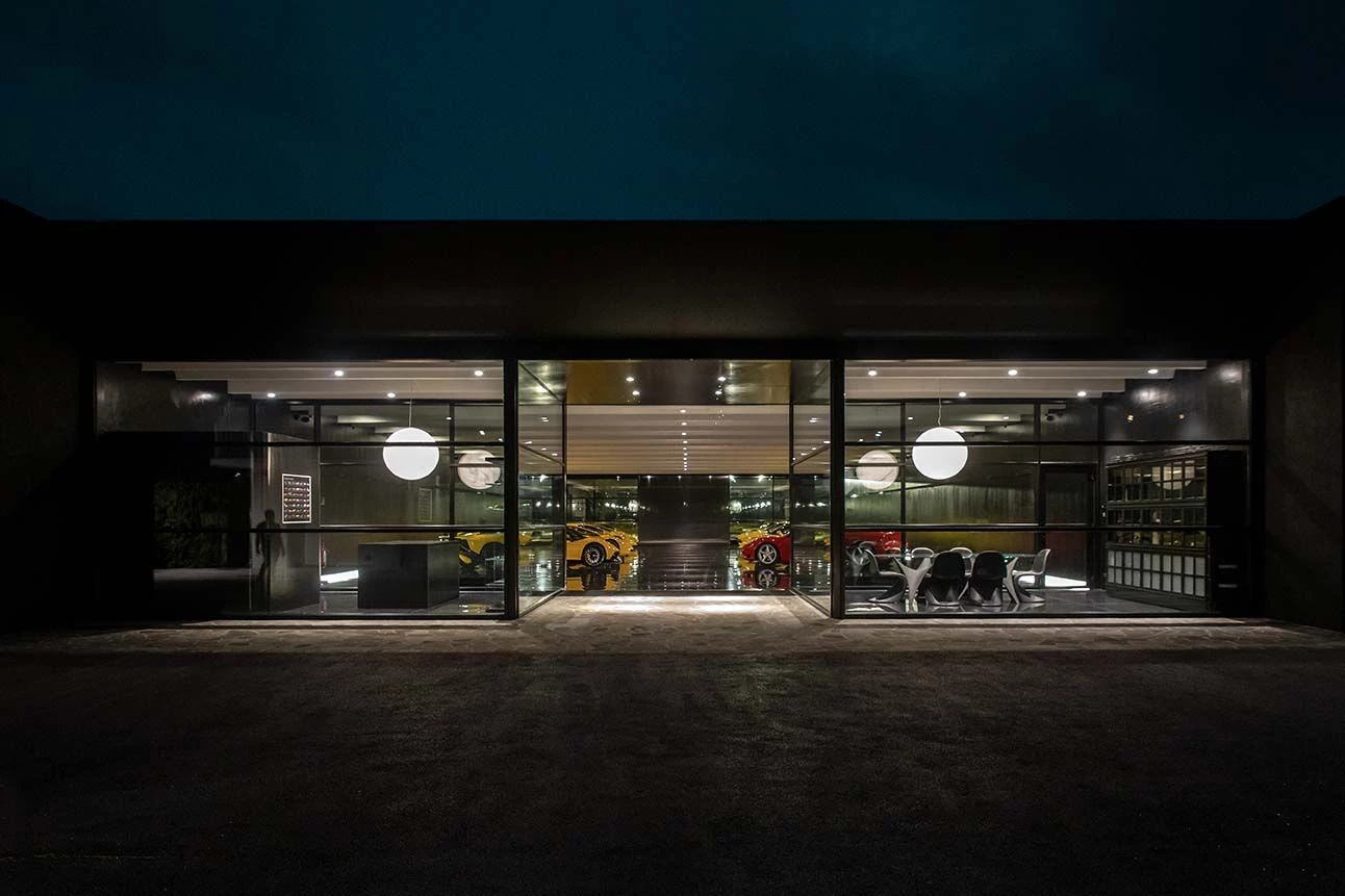 跑车收藏家展厅丨意大利丨Bornelloworkshop-12