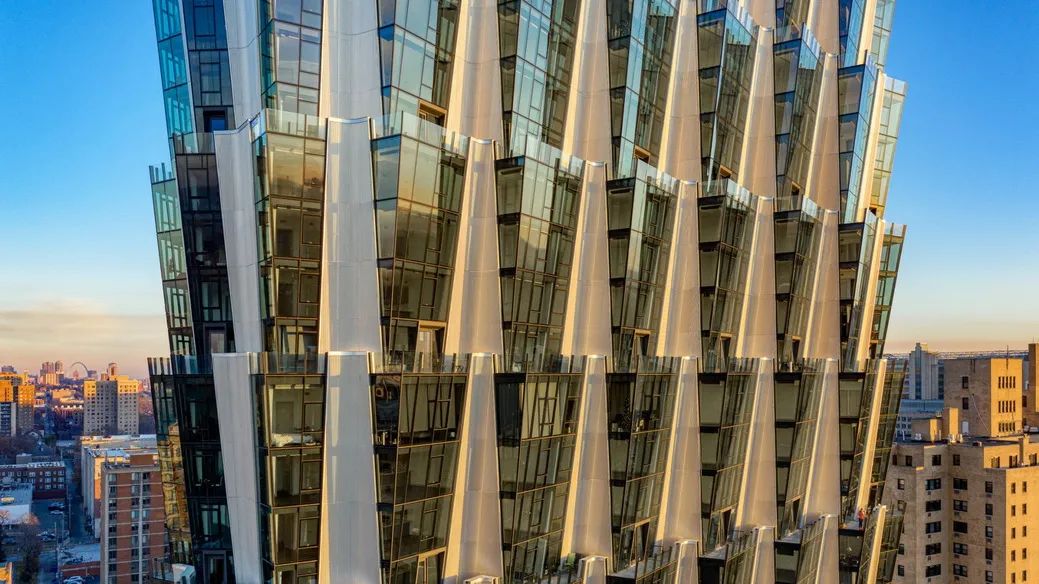 珍妮·甘建筑事务所 Studio Gang 新作,四款高层建筑个性与功能并存-25