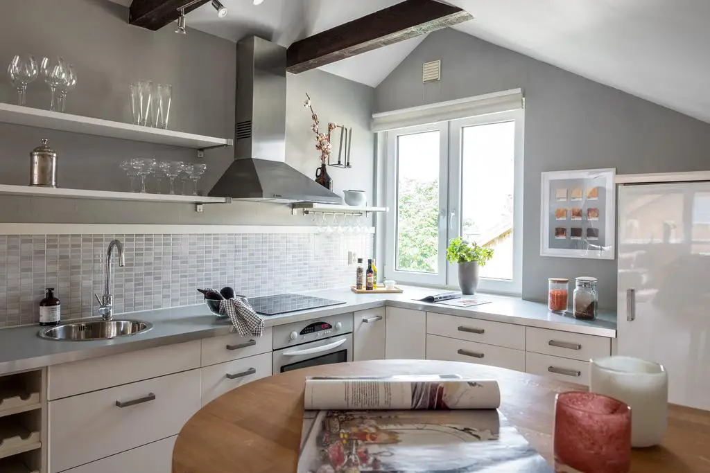 瑞典哥德堡 40m2 现代风格大阁楼工作室-11