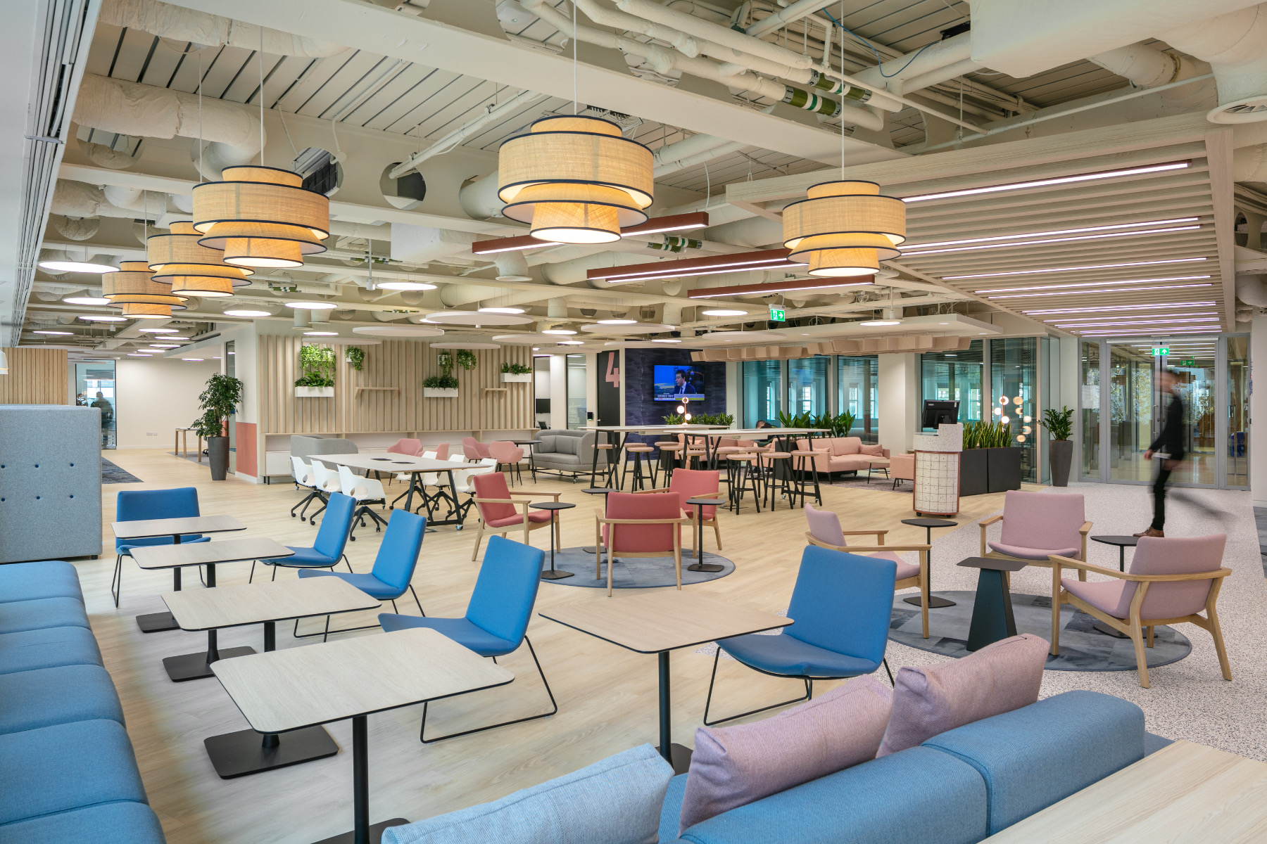 Inside Sodexo’s New London Office - Officelovin'-5