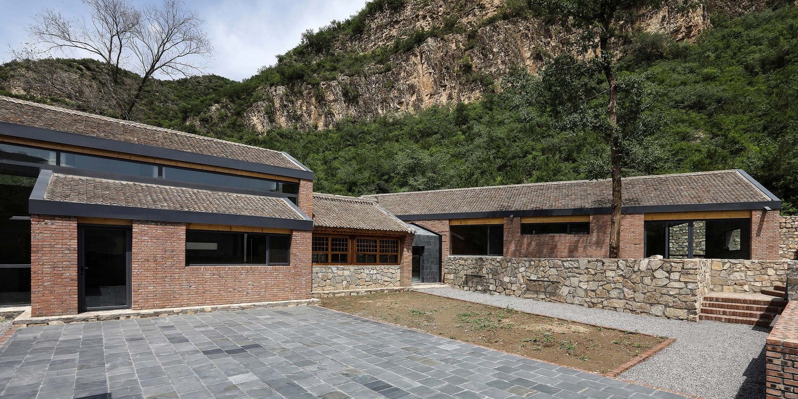 废弃村庄中的重生之家丨中国北京-14