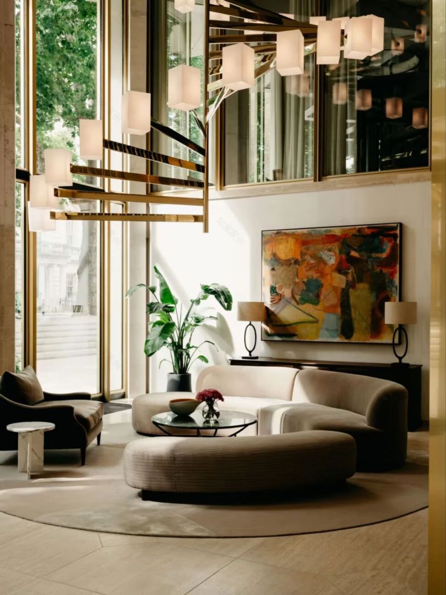 不列颠探险家号列车内部设计丨英国威尔士丨Albion Nord,合作艺术家有Luke Edward Hall等-15