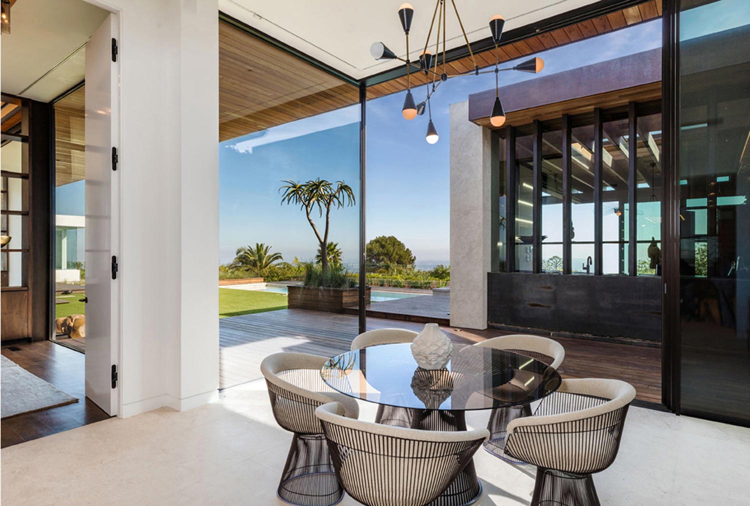 Warm, industrial and sophisticated environment of a Beverly Hills one story house by Mayes Office   CAANdesign  Architecture and home design blog-13