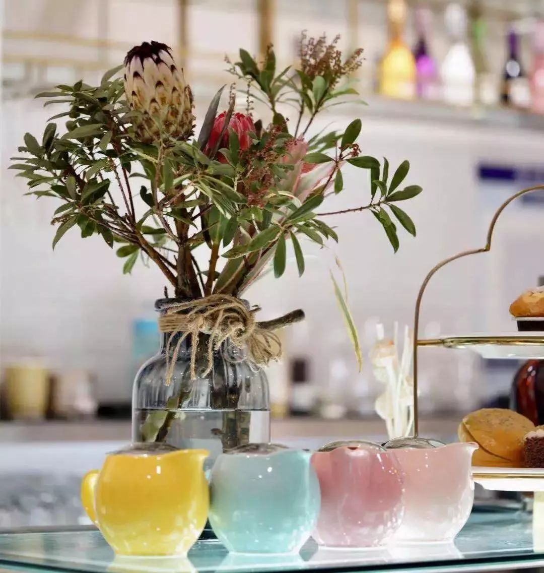 浪漫花艺装点白鲸餐厅,温暖冬日空间-27