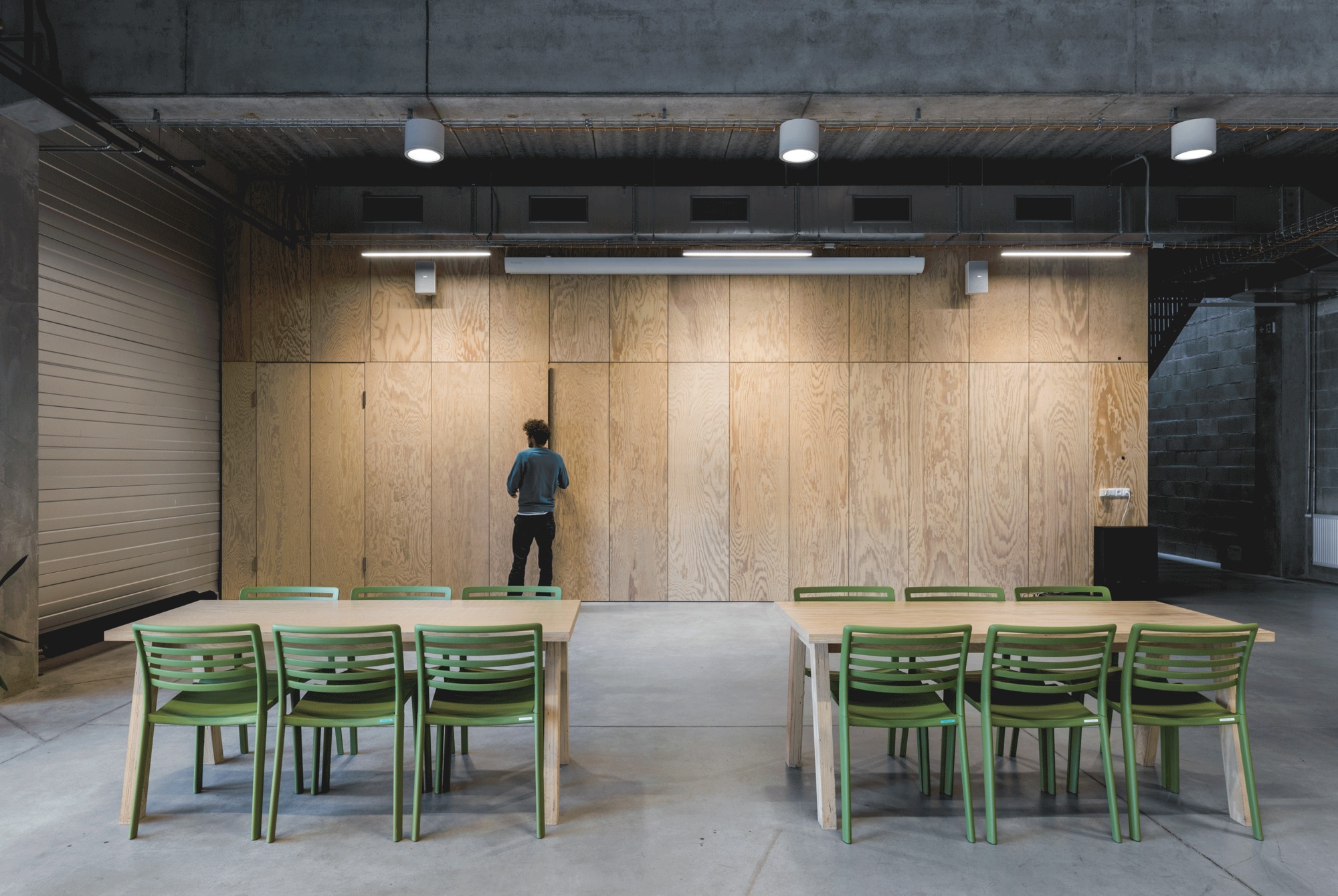 GutGut Roman Zitnansky 建筑丨办公建筑丨 GAD-25