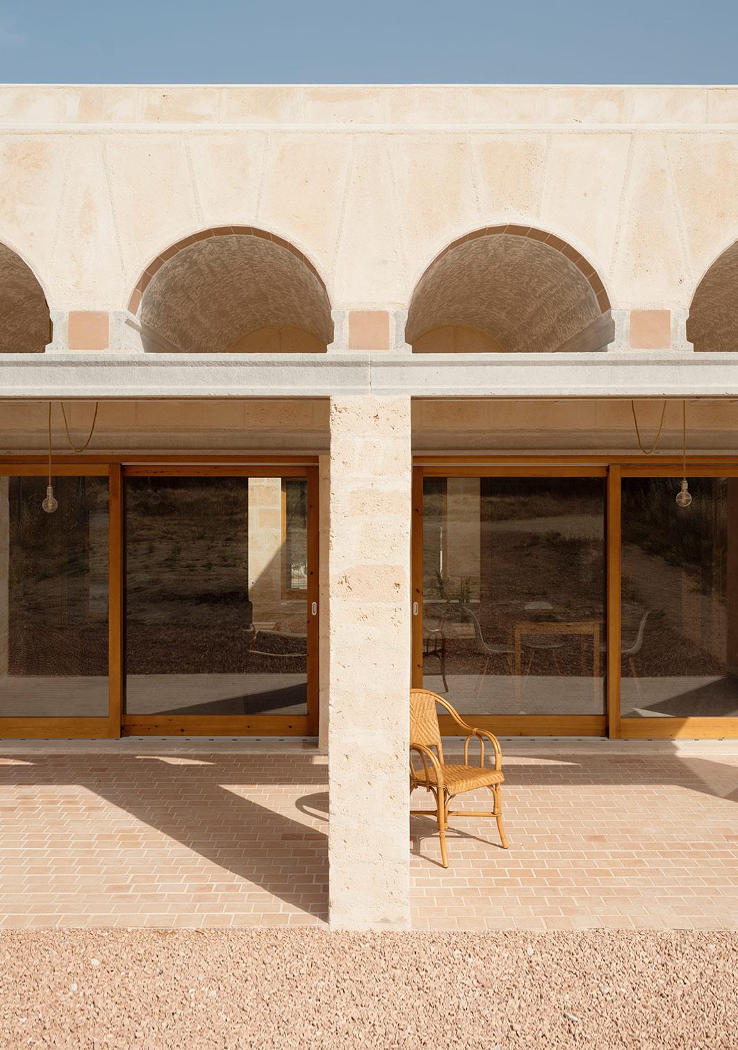 西班牙马洛卡岛的绿色节能住宅设计-6