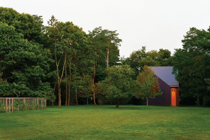 This Copper-Clad Writer’s Studio Changes Color in the Shifting Light of the Day-22