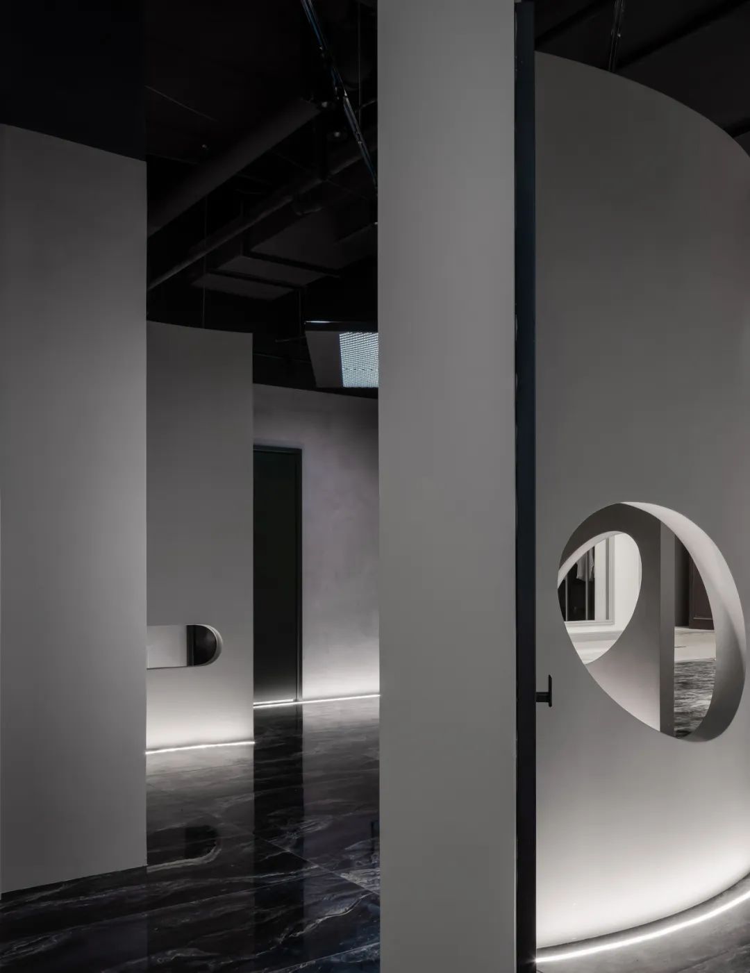 艺术之门 · 苏州安洛可创意展览丨中国苏州丨辣么设计-23