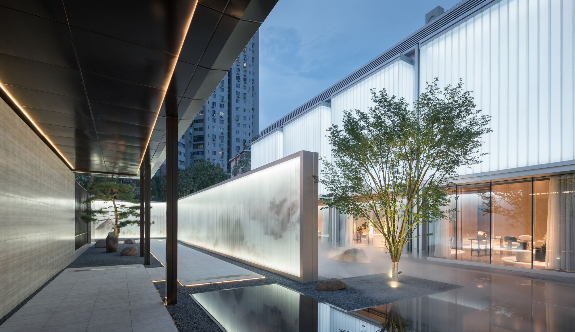 Lake 5 West Clubhouse / GBBN-18