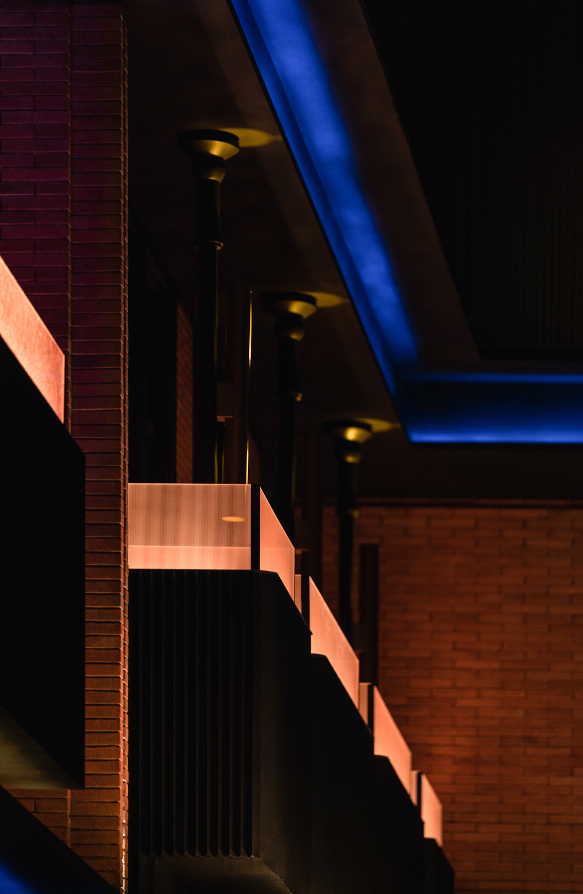 贰麻酒馆太古里店丨中国成都丨HDC蜂鸟设计-64