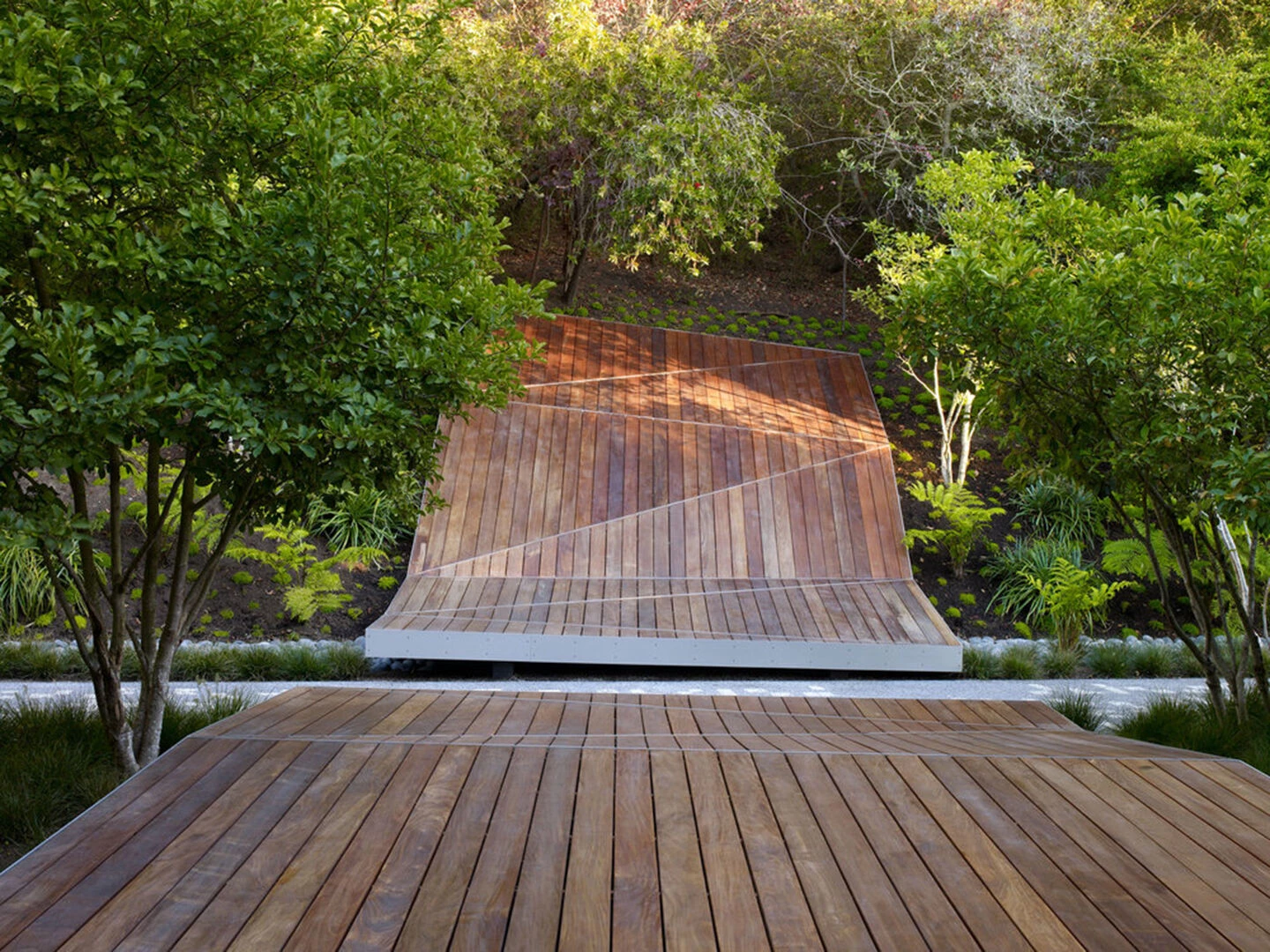 Hacienda Tiburon Landscape-15