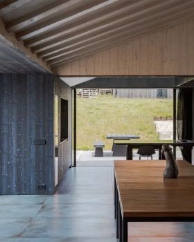 拉脱维亚帕维洛斯塔住宅丨MADE arhitekti