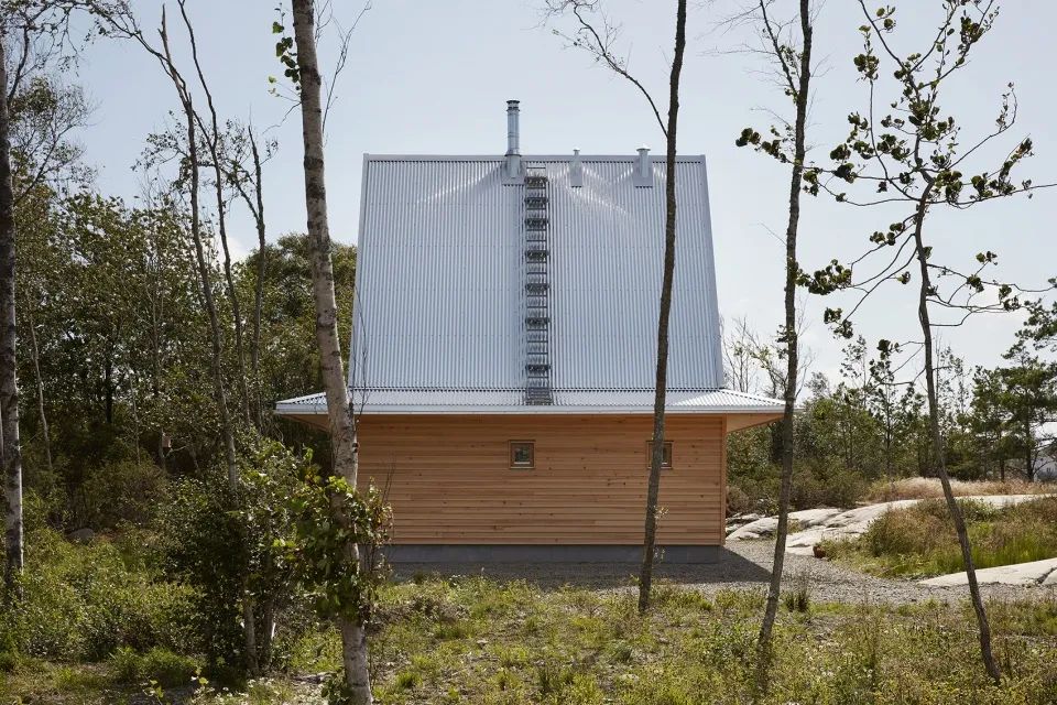 Hee住宅：7×7×7米的度假屋-38