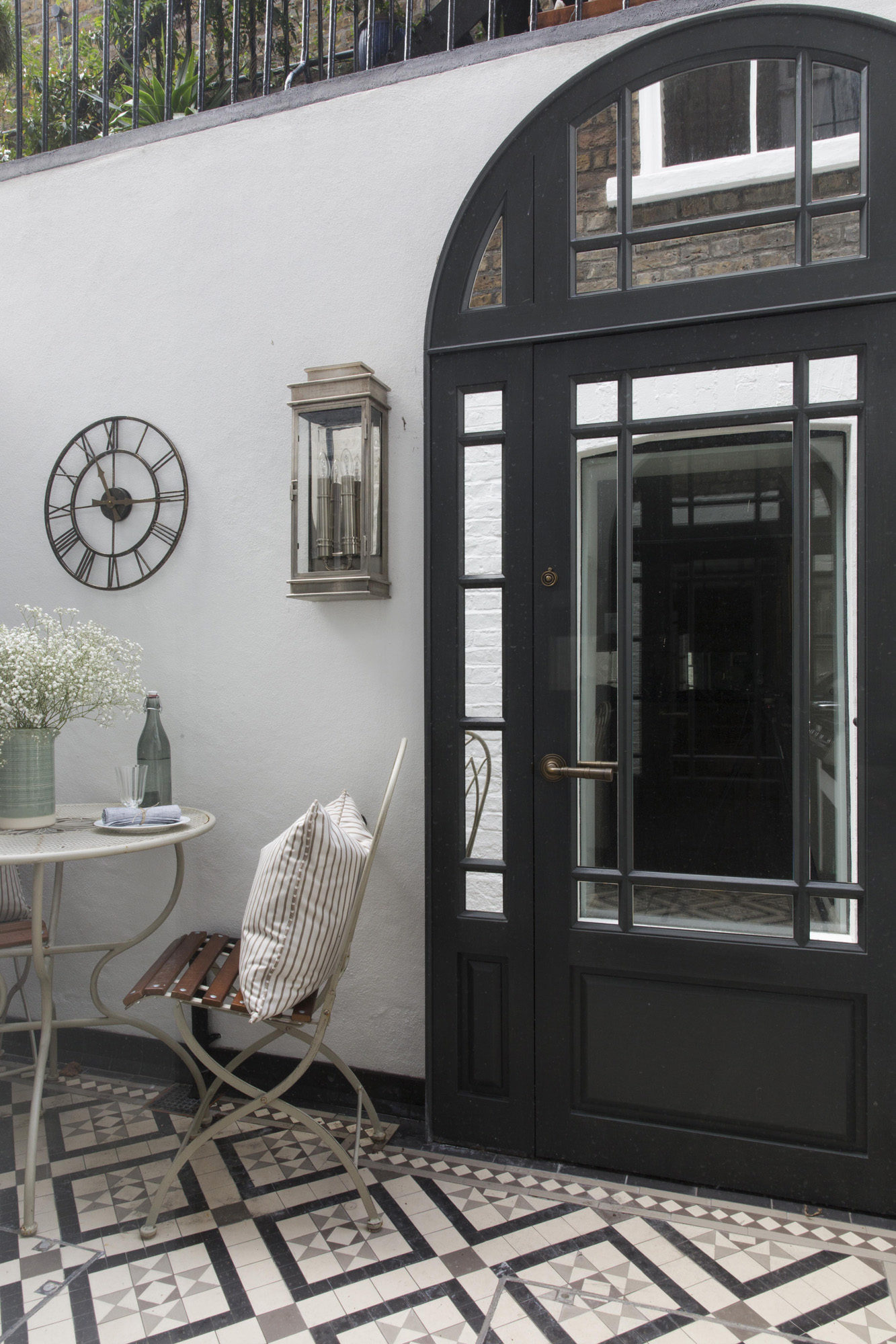 Perrins Court, Hampstead - Base Interior-12