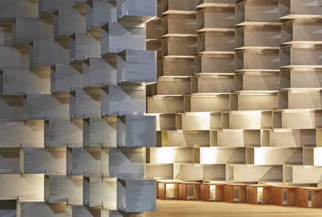 伦敦蛇形展馆"解构"之墙-27