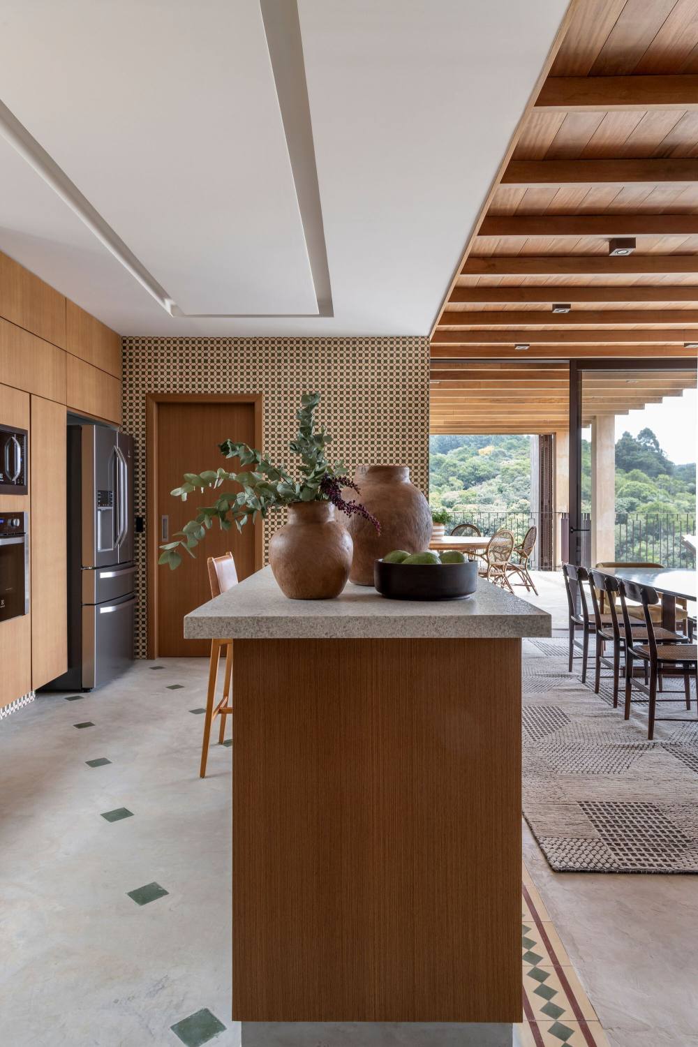 与地形融为一体充满活力的回旋镖乡村别墅设计丨IN HOUSE建筑和室内设计团队-17