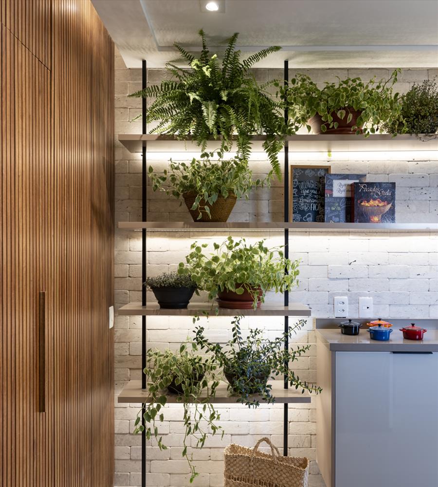 巴西 SP 公寓室内设计，原木与大理石打造温馨宜居空间-1