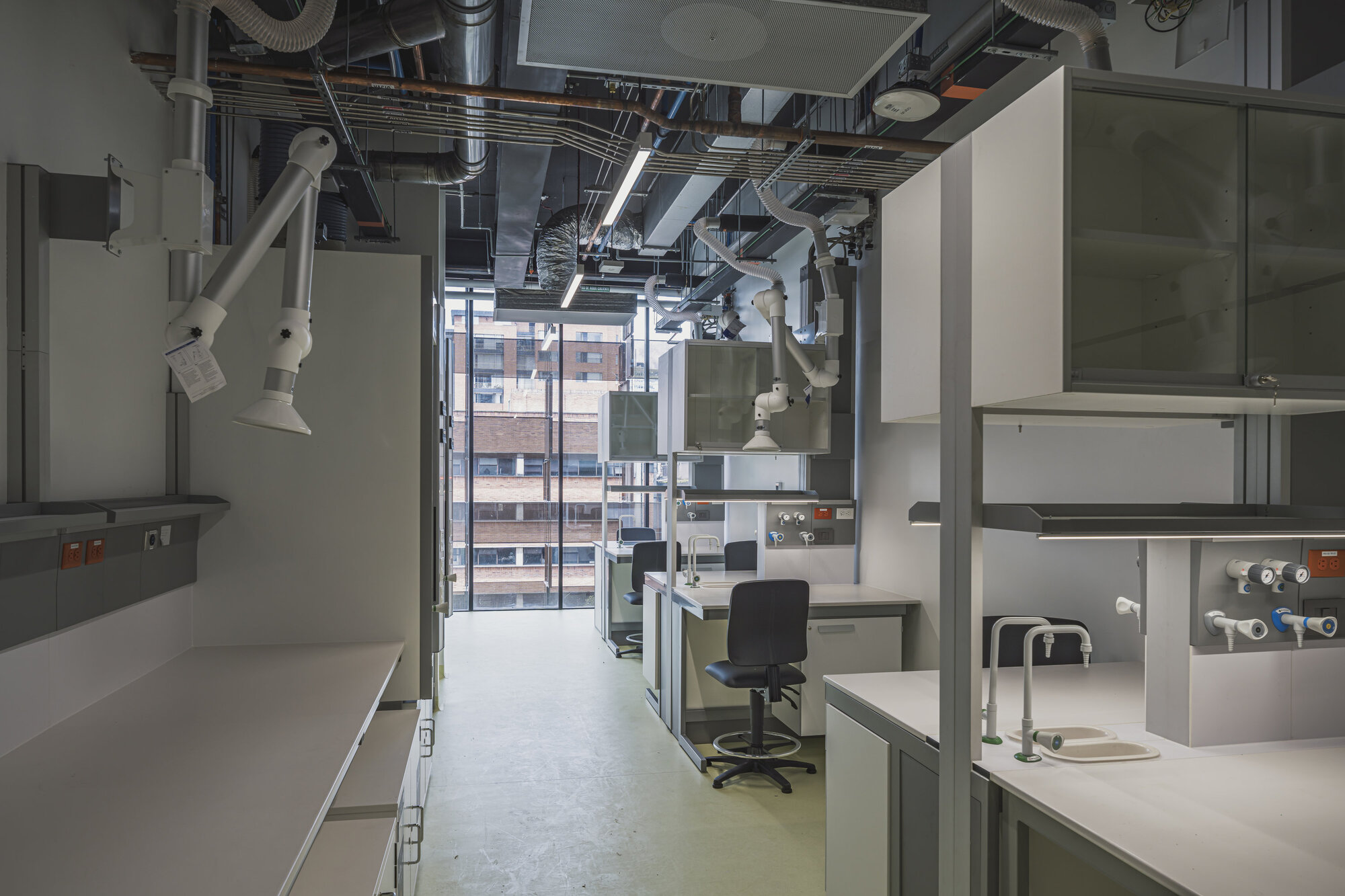 Faculty of Sciences - Pontifical Xavierian University / taller de arquitectura de bogotá-26