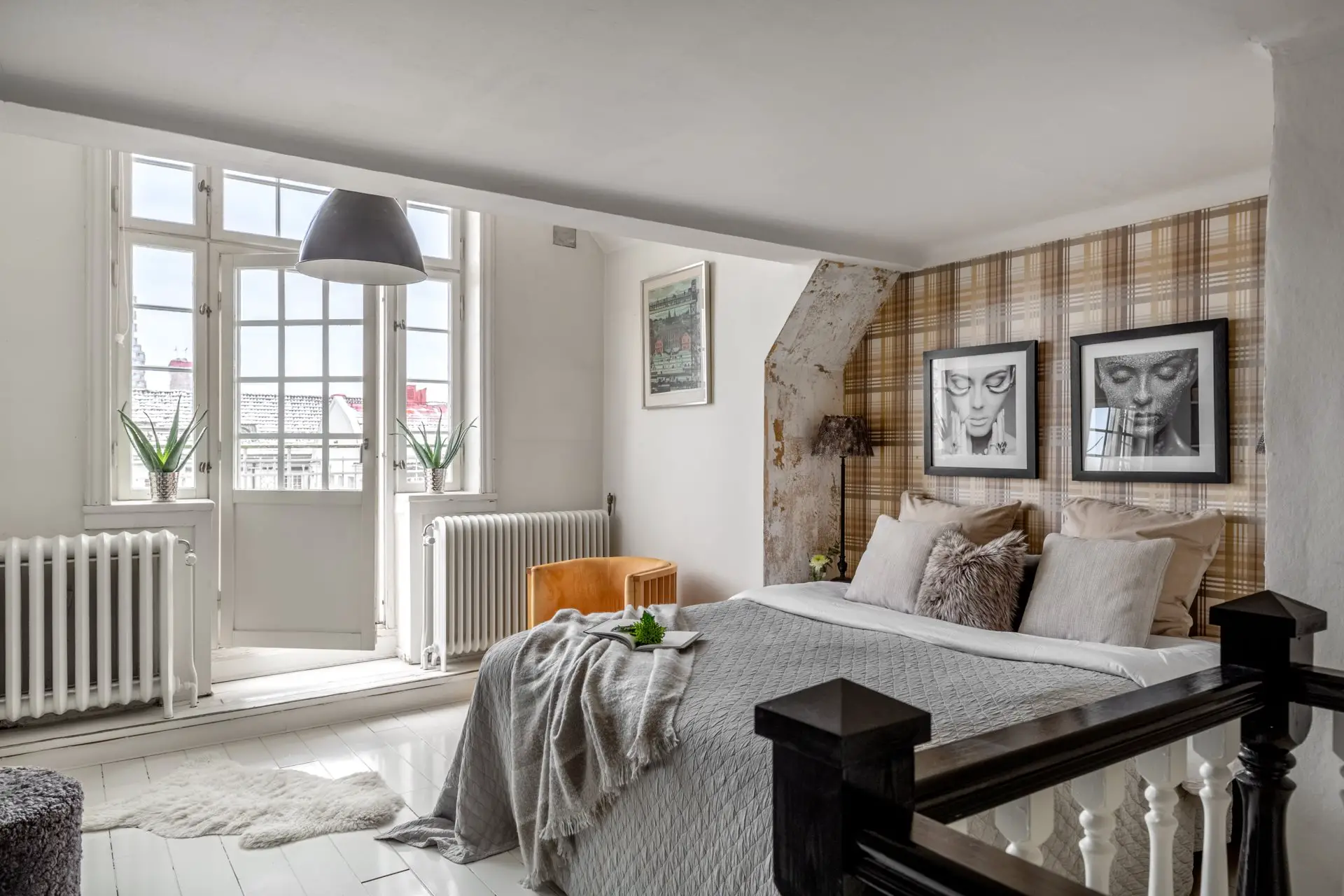 瑞典百年建筑中的原木魅力-11