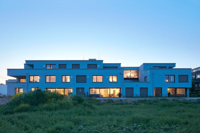 盖雷斯海姆的多户住宅丨德国杜塞尔多夫丨Georg Döring Architekten BDA-2