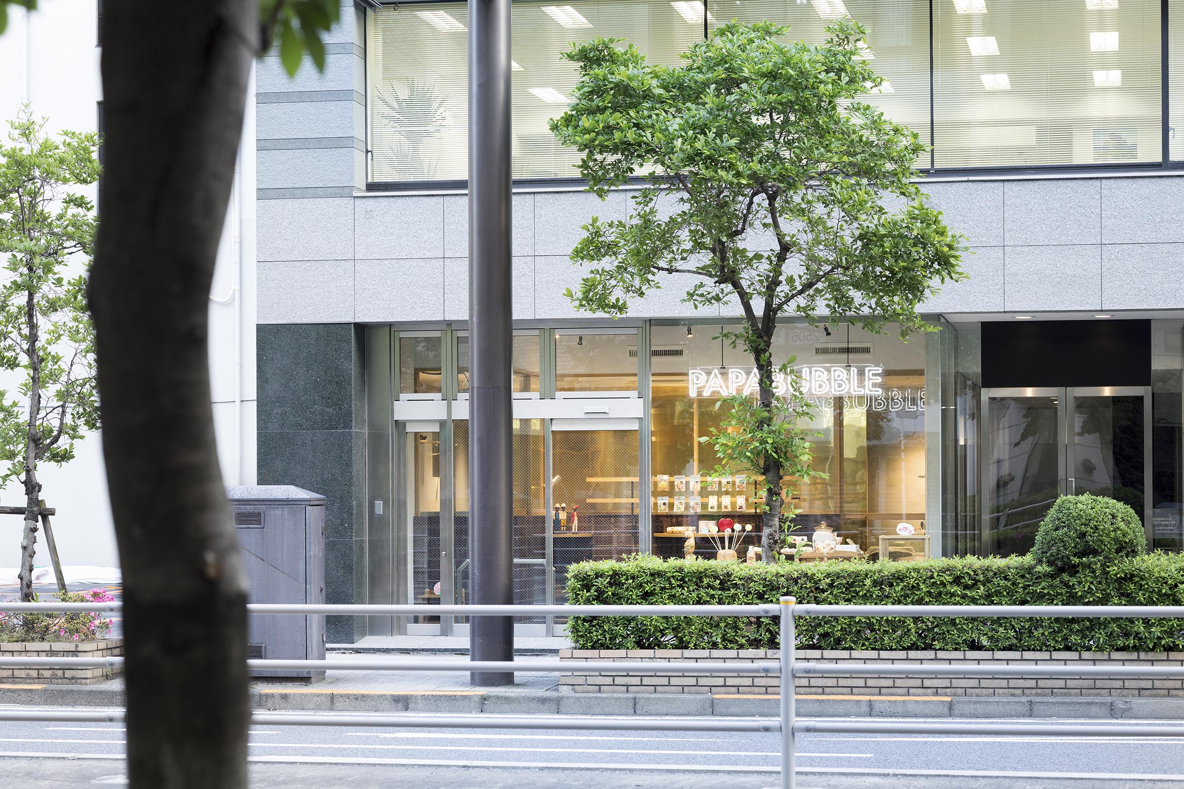 Keiji Ashizawa设计丨甜品店，PAPABUBBLE NIHONBASHI-1